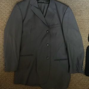 CARAVELLI MENS SUIT